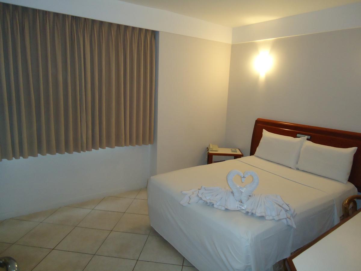 Hotel Minuano Βιτόρια Εξωτερικό φωτογραφία
